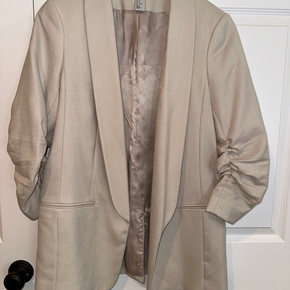 H&M Light Beige Textured Blazer